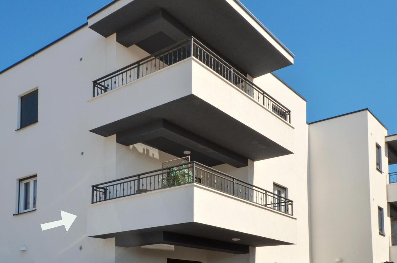 Apartman "Mary" Трогір Екстер'єр фото